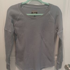 LIKE NEW WOMEN'S GRAY COTTON JERSEY TOP!
